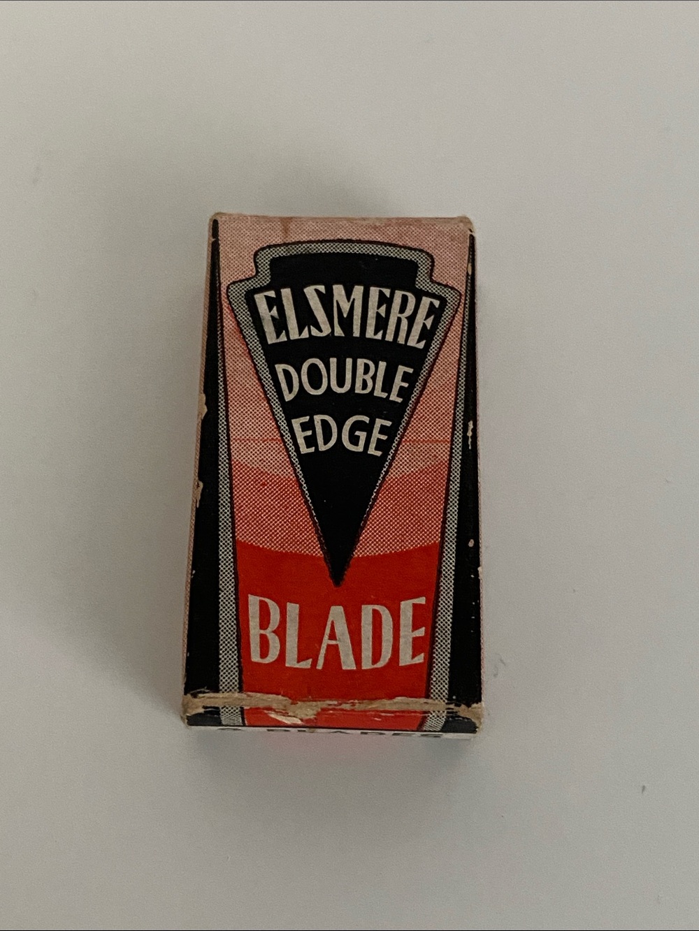 Vintage Elsmere Double Edge Shaving Blades - Red/Black Packaging
